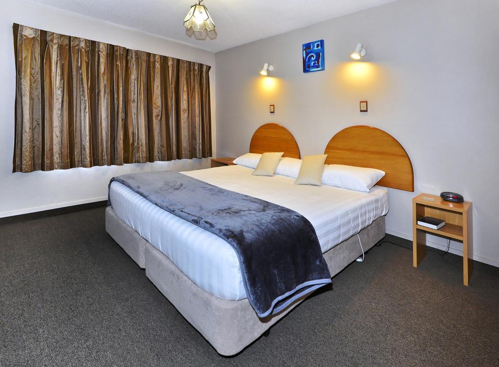 Classique Lodge Motel Christchurch Room photo