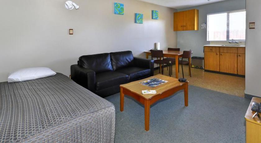 Classique Lodge Motel Christchurch Room photo